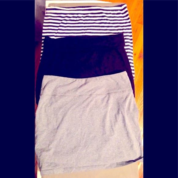 Woman’s Skirts - Picture 1 of 7